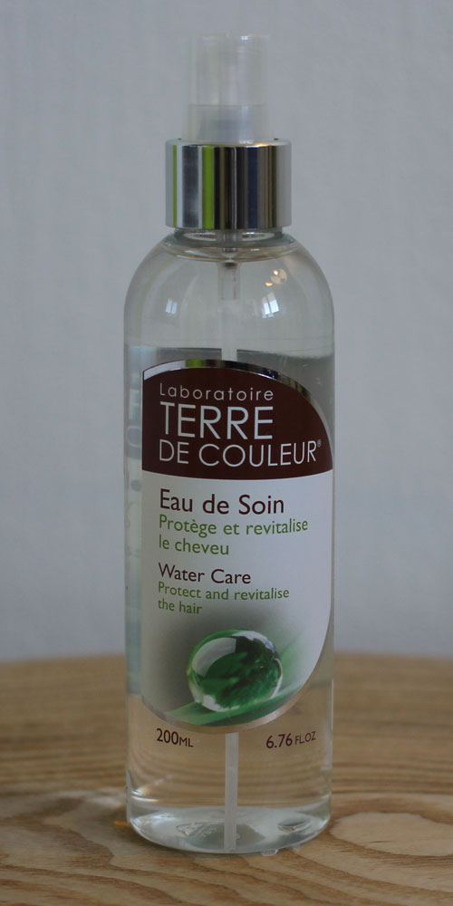 Eau de soin de la marque terre de couleur